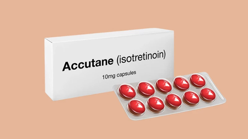 Nhiều người lo ngại rằng uống Isotretinoin gây biến đổi nội tiết 